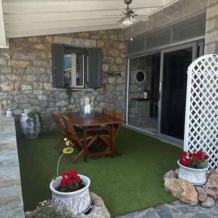 Villa Vista Featuring Amazing Sea Views With Pool, King Bed And Romantic Shower For Two شقة Mesokhórion