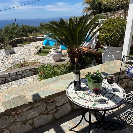 شقة Villa Vista Featuring Amazing Sea Views With Pool, King Bed And Romantic Shower For Two Mesokhórion