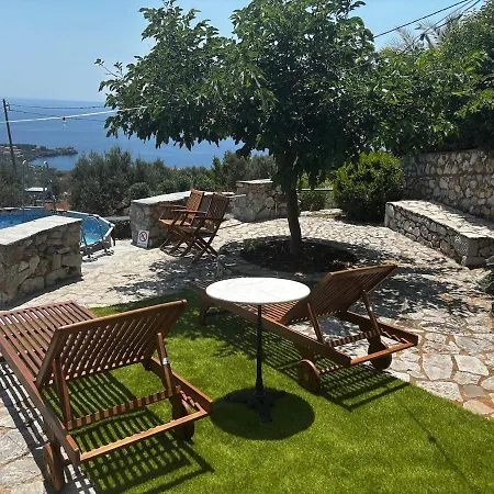 Villa Vista Featuring Amazing Sea Views With Pool, King Bed And Romantic Shower For Two Apartment Mesochorion (Evrytania)