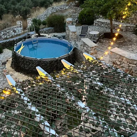 شقة Villa Vista Featuring Amazing Sea Views With Pool, King Bed And Romantic Shower For Two
