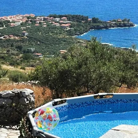Villa Vista Featuring Amazing Sea Views With Pool, King Bed And Romantic Shower For Two Mesochorion (Evrytania)