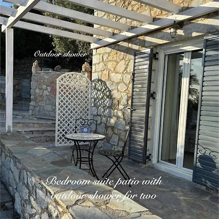 Villa Vista Featuring Amazing Sea Views With Pool, King Bed And Romantic Shower For Two * Mesochorion (Evrytania)