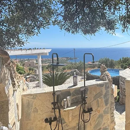 Villa Vista Featuring Amazing Sea Views With Pool, King Bed And Romantic Shower For Two Apartment *